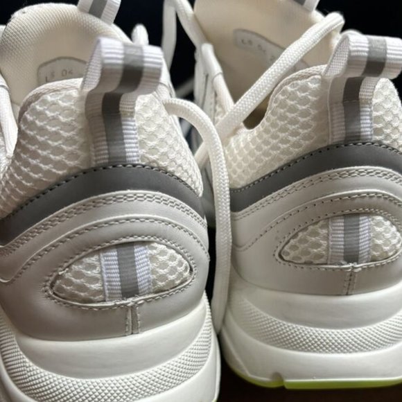 Size 8 - Dior B22 White - Picture 3 of 4